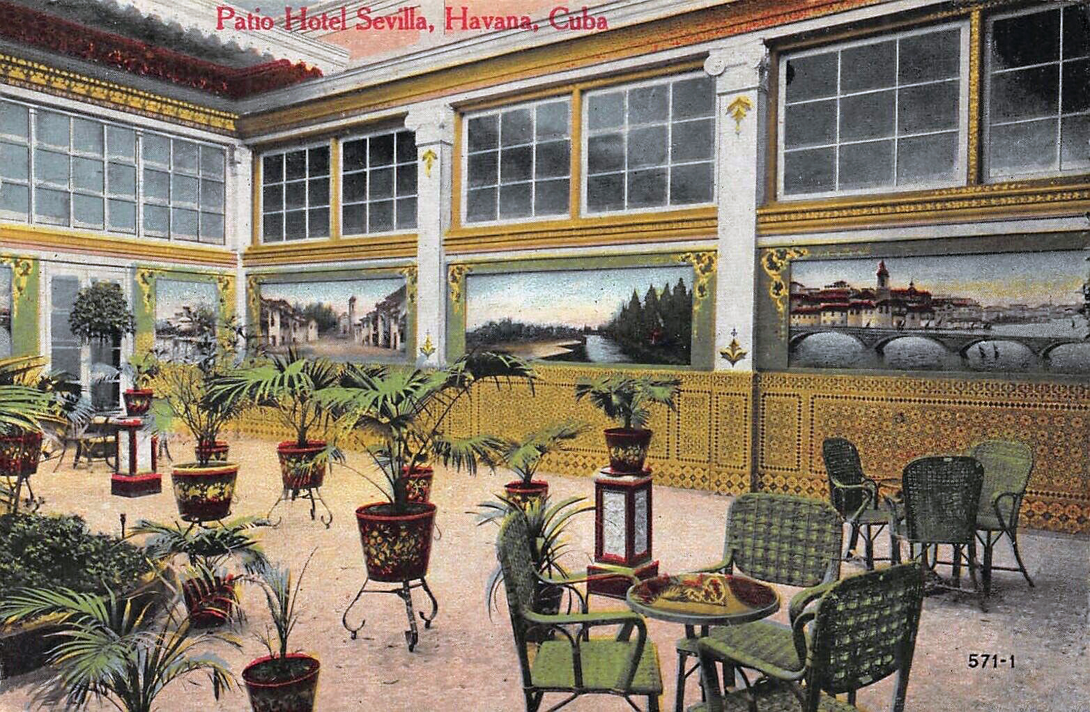 hotel patio sevillano